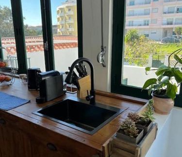 Sao Pedro House | Jugendstil Villa - 2 min zum Meer