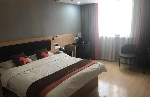 Bengbu Hotel | JUN Hotels Anhui Bengbu Wuhe County Zhongxu Industrial Plaza Store