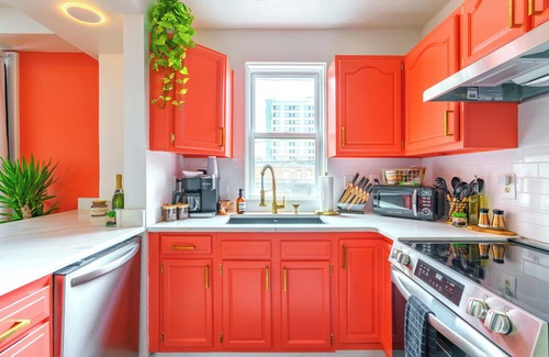 Short North House | Jungle Gem Master house