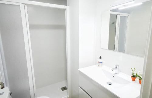 Aguilas Apartment | Junto Playa de Levante, céntrico, Smart Tv 55- by Aloha Palma