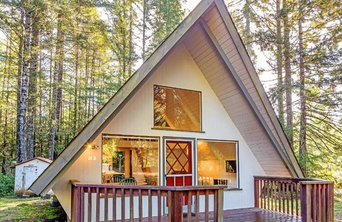 Hoodsport House | Jupiter Landing
