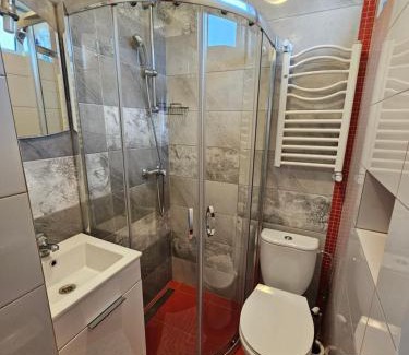 Zarki House | Jurajska Bajka