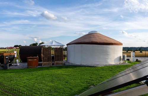 Ostroda Other | Jurtowe Wzgórze Glamping