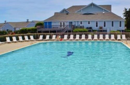 Manteo House | Just Another Day in Paradise