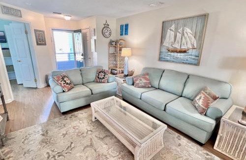 Manteo House | Just Another Day in Paradise