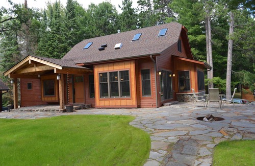 Backus Cottage | Just in! Week of 12- 19 July is now available. Premium Accommodation.