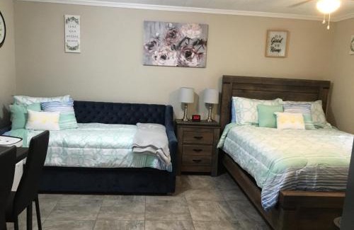 North Troy Apartment | Just Like Being at Home- Newly Renovated Unit