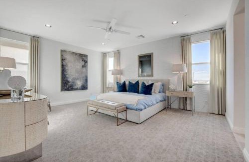Henderson House | Just Minutes to Everything