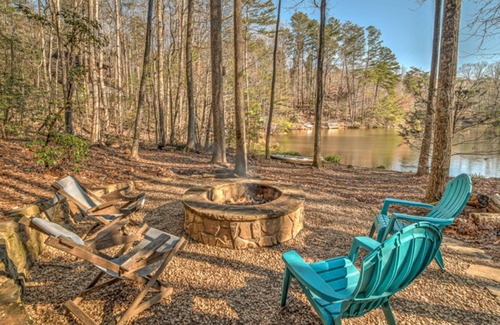 Blue Ridge House | Just Peachy by Escape to Blue Ridge