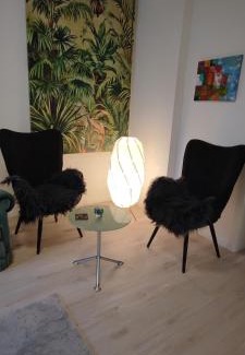 Am Wasserturm Apartment | Juwel im Zentrum Terrasse+Garten 75m²