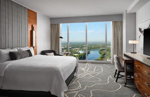 Downtown Indianapolis Hotel | JW Marriott Indianapolis