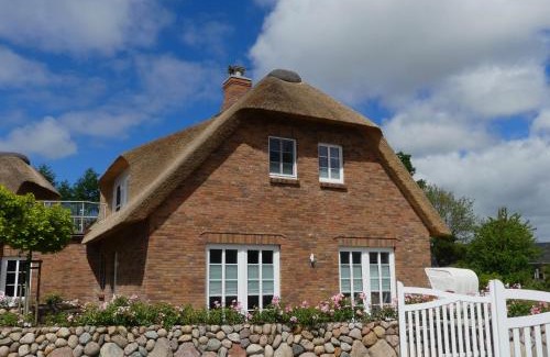Klanxbuell House | Käptn's Huus