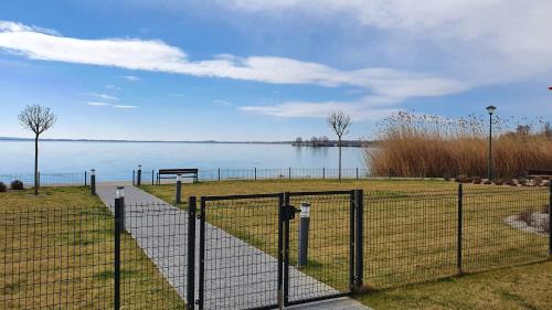 Keszthely Apartment | Kékvitorla Apartman Keszthely