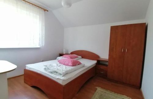 Czarny Mlyn Apartment | Kòle Grigora