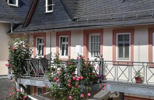 Weilburg Apartment | Künstler Ferienwohnung am Weilburger Schloss, Marktplatz 9