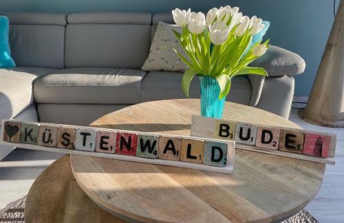 Pelzerhaken House | Küstenwaldbude luv