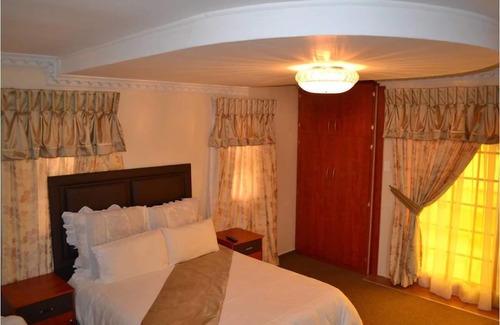 Teyateyaneng House | Ka Pitseng Guest House