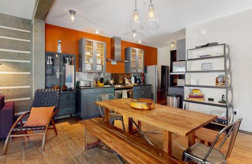 Taos Ski Valley House | Kachina Peak View Retreat