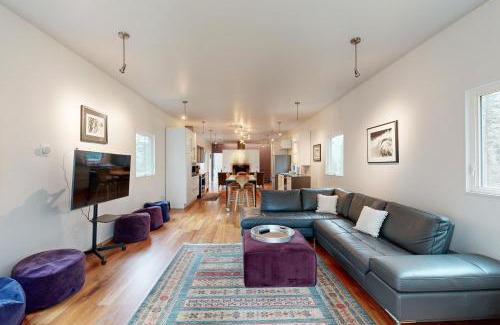 Taos Ski Valley House | Kachina Ridge Dreams