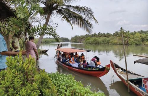 Kadalundi House | Kadingis homestay and eco tourism