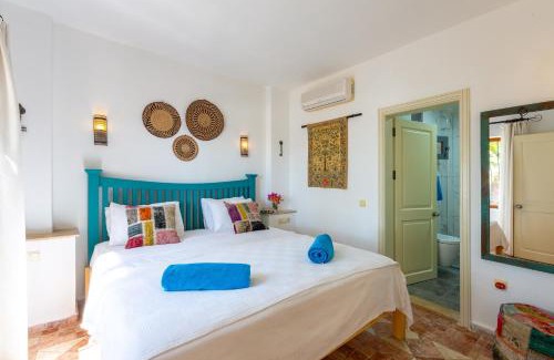 Kalkan Apartment | Kalkan Apartment with Bay Views
