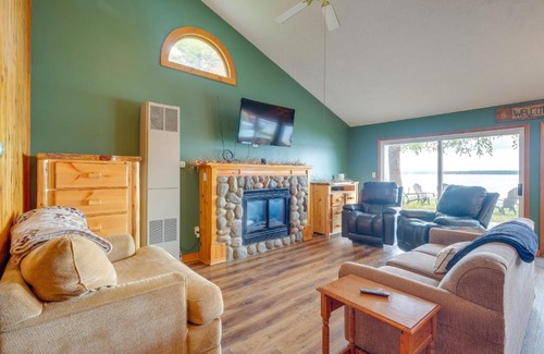 Kalkaska House | Kalkaska Retreat Private Hot Tub, Dock, Fireplace