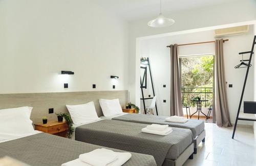 Kavos Bed & Breakfast | Kalypso Studios