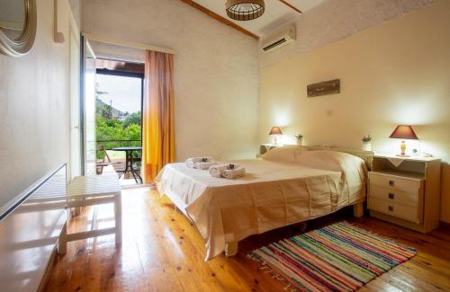 Akrotiri House | Kamera House - 10 min to Seitan Limania Beach