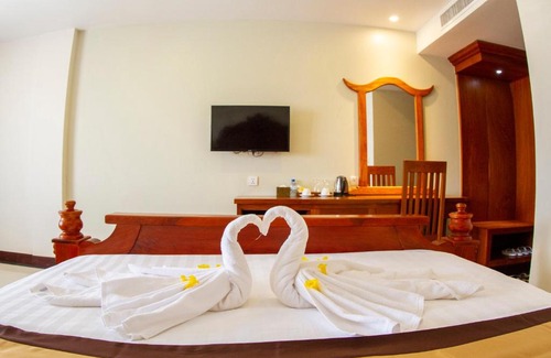 Stueng Saen Hotel | Kampong Thom Palace Hotel