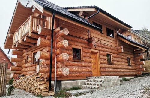 Kostolna Ves Ski Chalet | Kanadský zrub