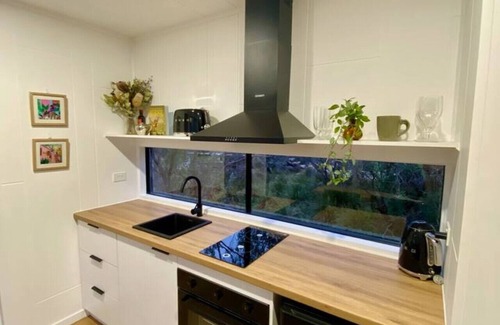 Island Beach House | Kangaroo Island Seaside Nature Retreat in Island Beach - Melaleuca