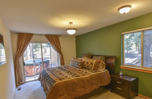 Truckee House | Kantor's Hideout by Tahoe Mountain Properties