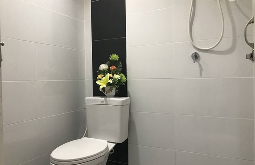 Ban Dung Hotel | Kanyaphat Gardenview Resort