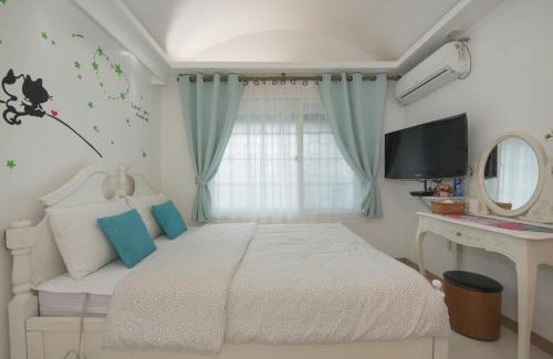 Buk House | Kapyeong Ilsang Talchul Pension Water Slide