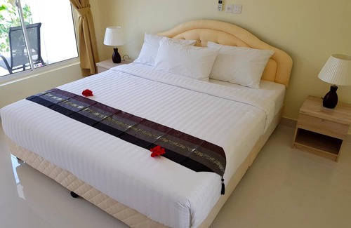 Thoddoo House | Karaa Village