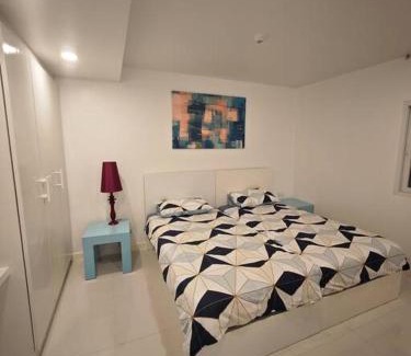 Karon Apartment | Karon Beach Large 2 bedrooms & living room Seaview apartment