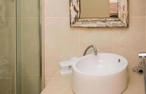 Cradock Apartment | KAROOWERF GUEST HOUSE
