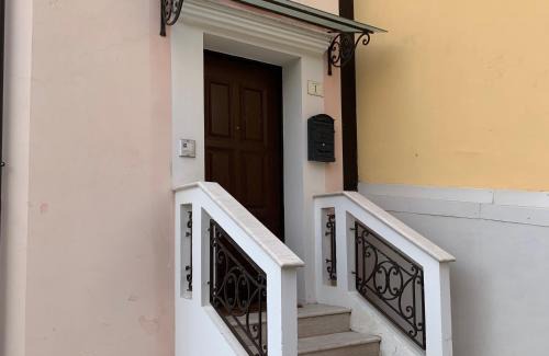 Scilla Villa | Kasakarin