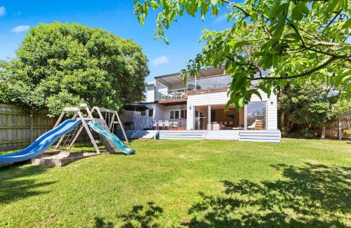 McCrae House | Kasih