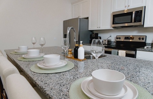 Cornelius House | Kasita Cornelius West | king&queen beds | NEW!