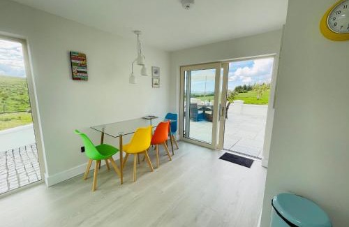Castlebaldwin House | Kathleen's Carrowkeel Cottage