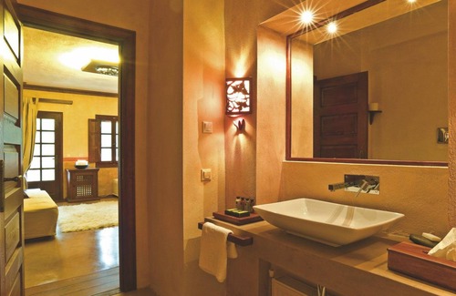 Metsovo Hotel | Katogi Averoff Hotel & Winery