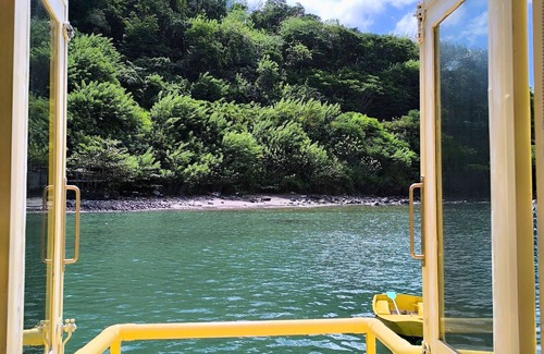 Le Carbet Boat Rental | Kawaida | Unusual accomodation - Glamping Yaliyo