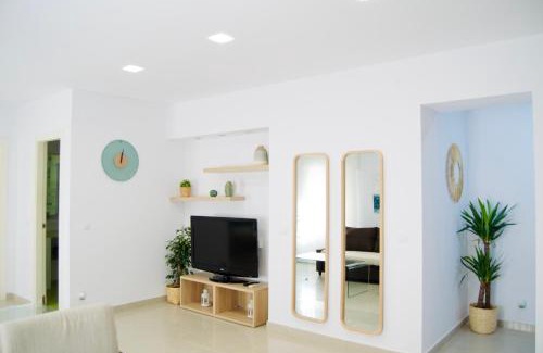 La Caleta Apartment | Kawaii BEACHFRONT Malagueta Apartment