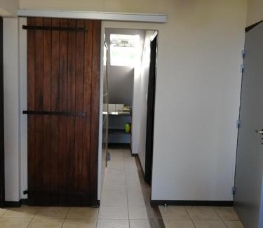 Bois de Nefles Apartment | "Kaz Misèl"65 m carré 4 nuits minimum