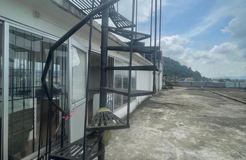 Sualkuchi House | Kaziranga Guest House, Guwahati