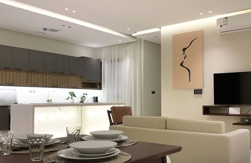 Riyadh Apartment | Kease Mughrizat C-1 Royal touch GZ57