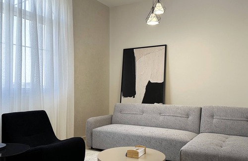 Qurtubah Apartment | Kease Qurtubah A-17 Royal Design AG57