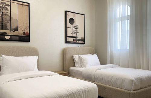Qurtubah Apartment | Kease Qurtubah A-17 Royal Design AG57