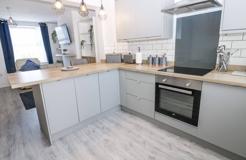 Cleator Moor Cottage | KEEKLE TERRACE, with a garden in Cleator Moor